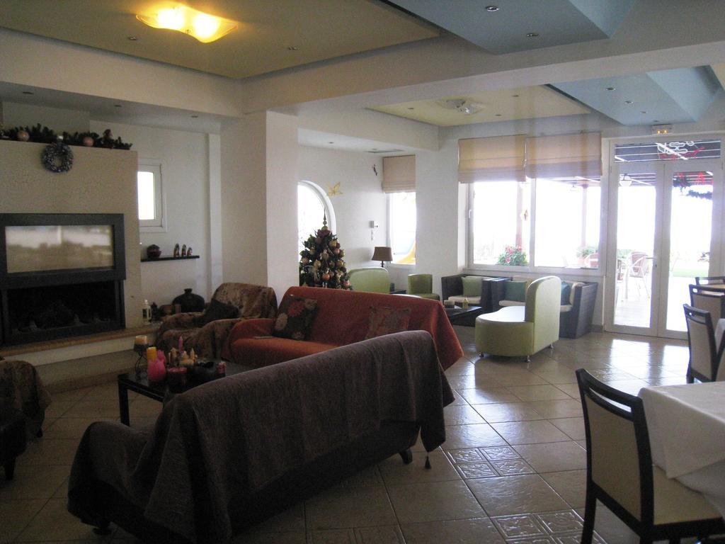 Alma Hotel Kamena Vourla Extérieur photo